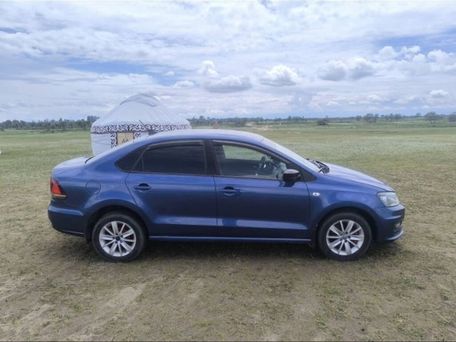 Volkswagen Polo, 2019 — 照片 1
