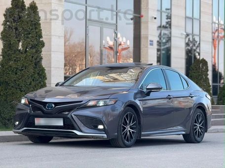 Toyota Camry, 2022 — фото 2