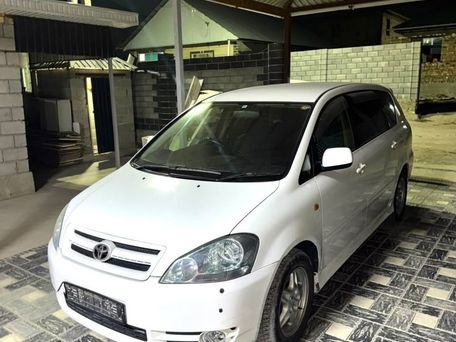 Toyota Ipsum, 2002 — photo 3
