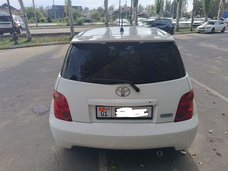 Toyota Ist, 2002 — photo 6