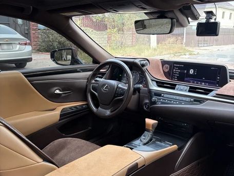 Lexus ES, 2019 — 照片 9