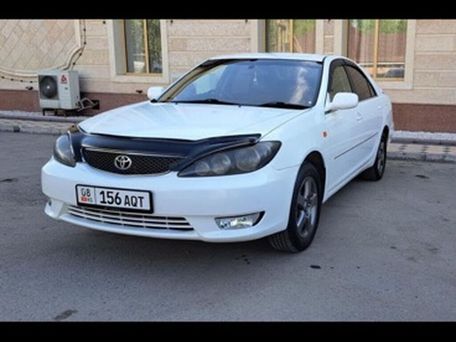 Toyota Camry, 2005