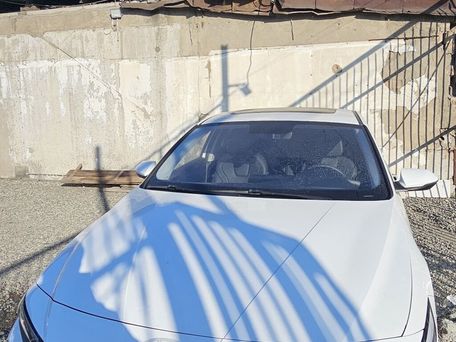Hyundai Elantra, 2024 — 照片 3