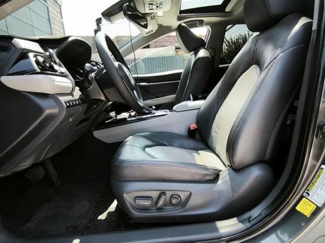 Toyota Camry, 2020 — photo 5