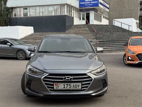 Hyundai Avante, 2018 — фото 1