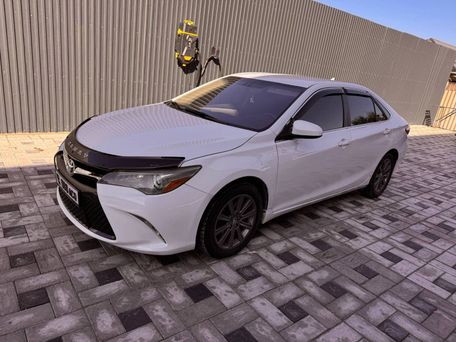 Toyota Camry, 2015 — фото 1