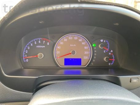 Hyundai Elantra, 2008 — photo 9