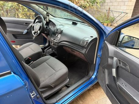 Chevrolet Aveo, 2009 — сүрөт 11