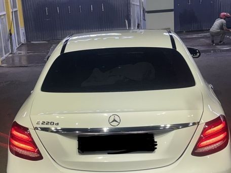 Mercedes-Benz E-Class, 2017 — photo 7