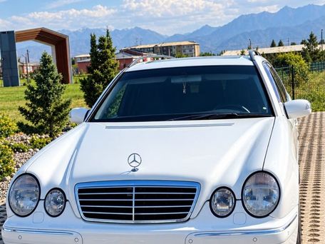 Mercedes-Benz E-Класс, 2004 — фото 2