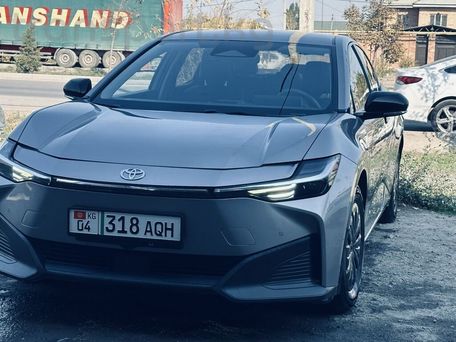 Toyota bZ3, 2023 — 照片 7