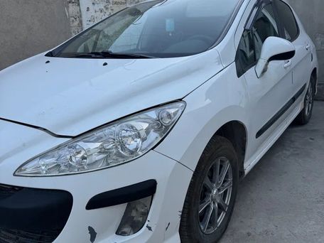 Peugeot 308, 2011 — photo 5