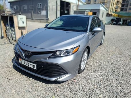 Toyota Camry, 2019
