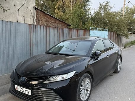 Toyota Camry, 2018