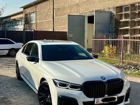 BMW 7 Series, 2022 — photo 8