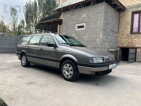 Volkswagen Passat, 1993 — сүрөт 2