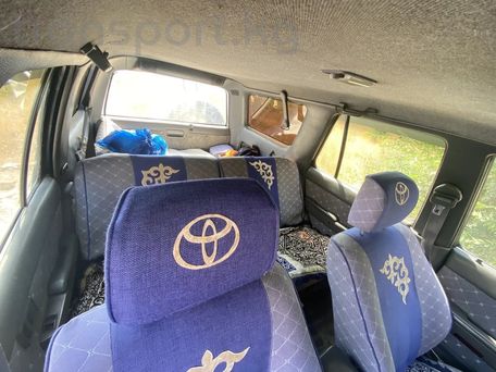 Toyota Hilux Surf, 1993 — 照片 4