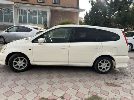 Honda Stream, 2003 — 照片 2