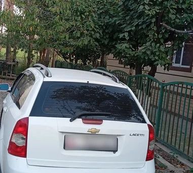 Chevrolet Lacetti, 2011 — 照片 2