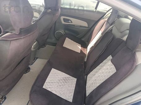 Chevrolet Cruze, 2010 — сүрөт 4