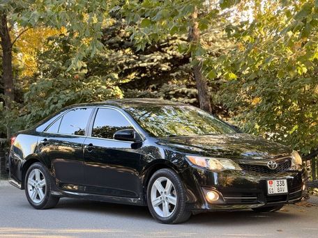Toyota Camry, 2012 — 照片 1