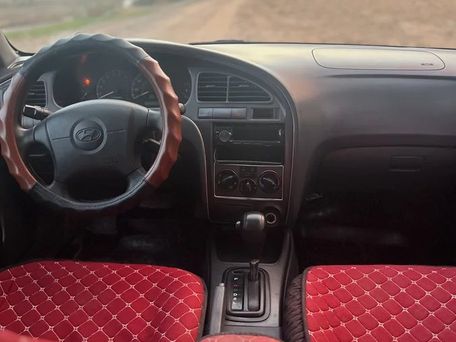 Hyundai Elantra, 2001 — сүрөт 8
