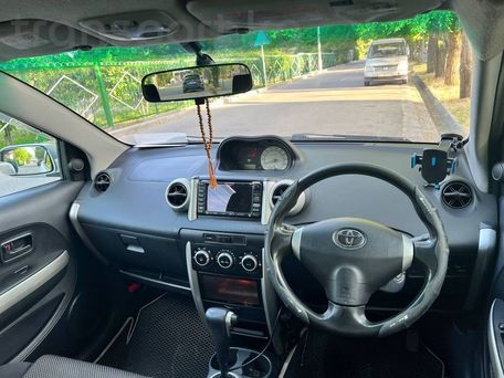 Toyota Ist, 2003 — photo 7