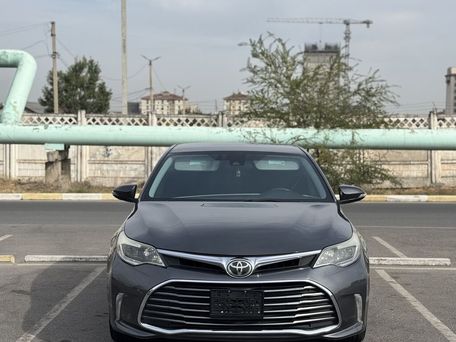 Toyota Avalon, 2017 — фото 1
