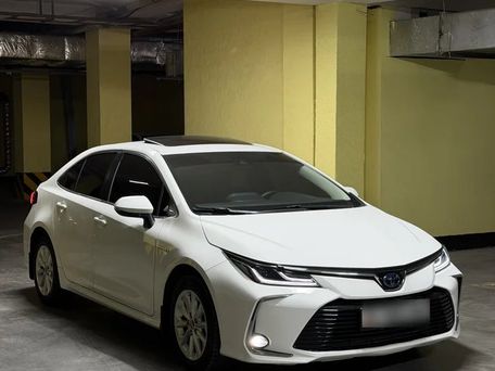 Toyota Corolla, 2019 — 照片 1