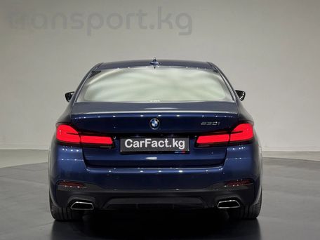 BMW 5 Series, 2020 — photo 7