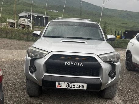 Toyota 4Runner, 2019 — фото 6