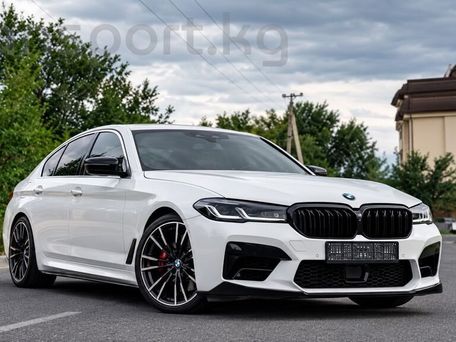 BMW 5 серии, 2019 — 照片 3