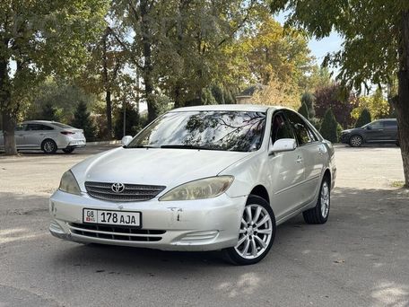 Toyota Camry, 2002 — 照片 1