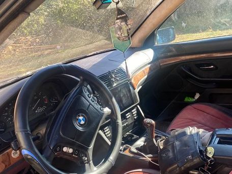 BMW 5 Series, 2000 — photo 6