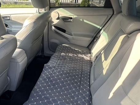 Toyota Prius, 2015 — фото 7