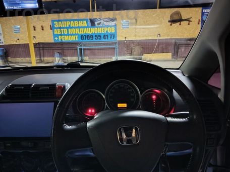 Honda Fit, 2003 — фото 11
