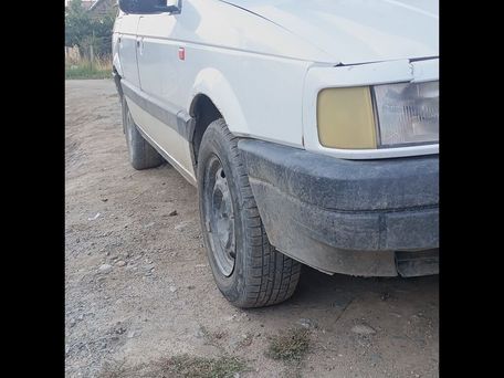 Volkswagen Passat, 1991 — photo 3