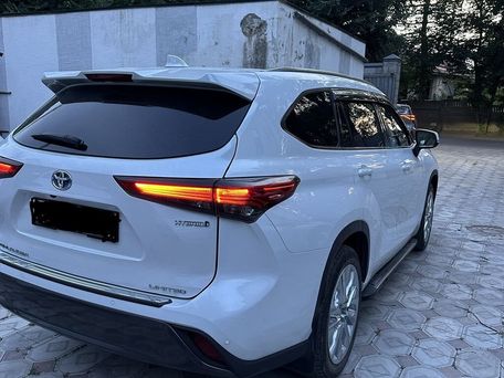 Toyota Highlander, 2023 — 照片 7
