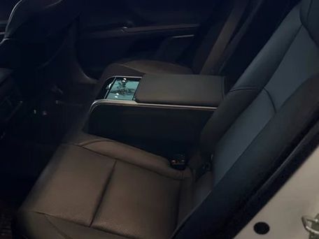 Toyota Camry, 2025 — photo 8
