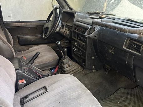 Nissan Patrol, 1993 — 照片 8