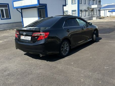 Toyota Camry, 2012