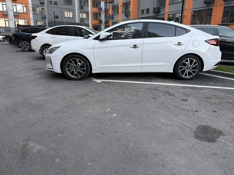 Hyundai Avante, 2018 — 照片 4