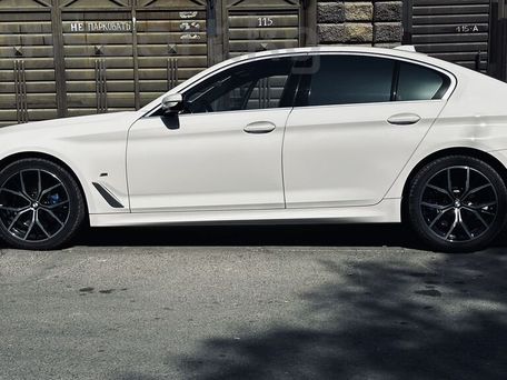 BMW 5 серии, 2021