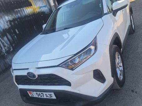 Toyota RAV4, 2021 — сүрөт 1