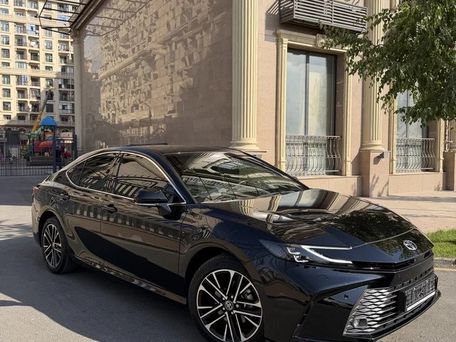 Toyota Camry, 2026