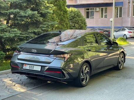 Hyundai Avante, 2023 — photo 5