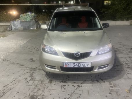 Mazda Demio, 2003 — 照片 1