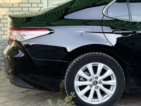 Toyota Camry, 2018 — 照片 14