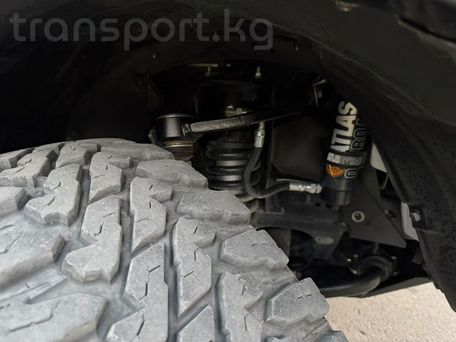 Toyota 4Runner, 2020 — сүрөт 9