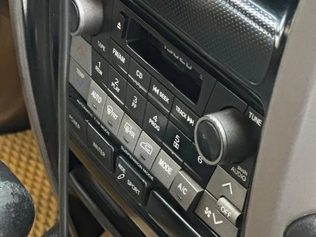 Isuzu Axiom, 2002 — фото 11